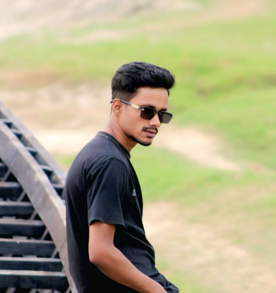 Shezan, 24, Ollerton
