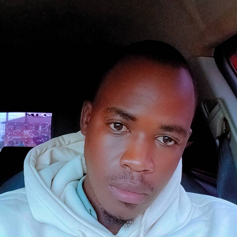 Lucas256, 28, Muthabana
