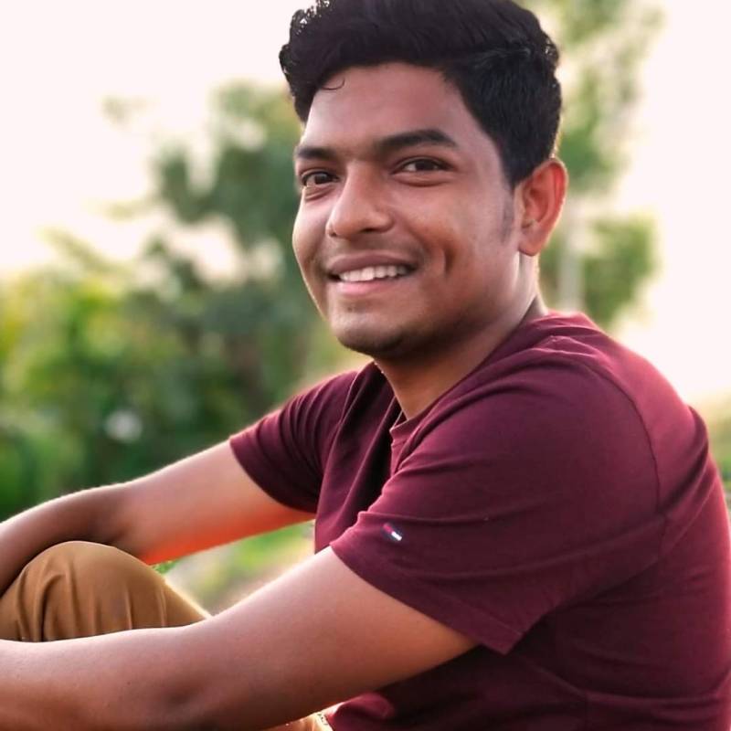 Robiul, 31, Mereeg