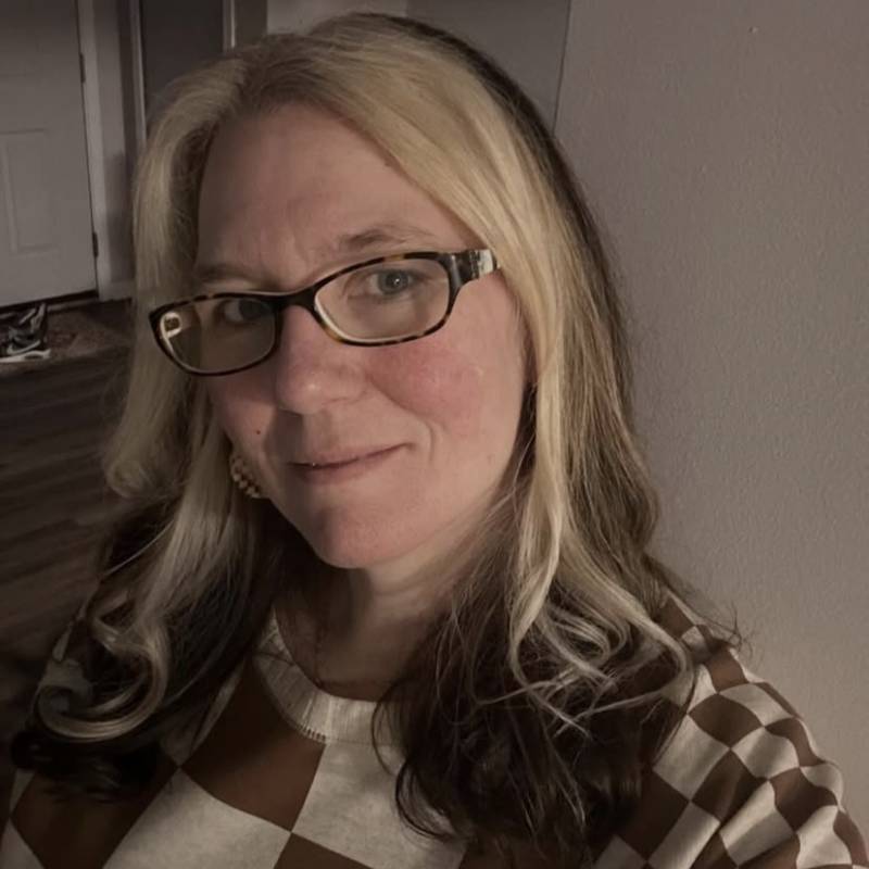 Clara, 46, Edasseri