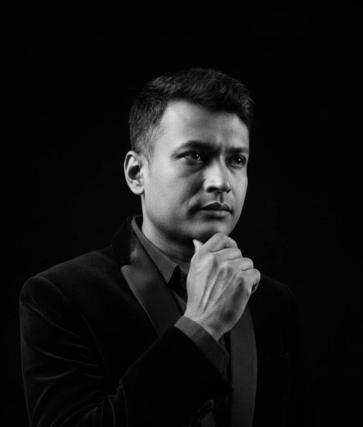 Mehedi, 37, Ardmore