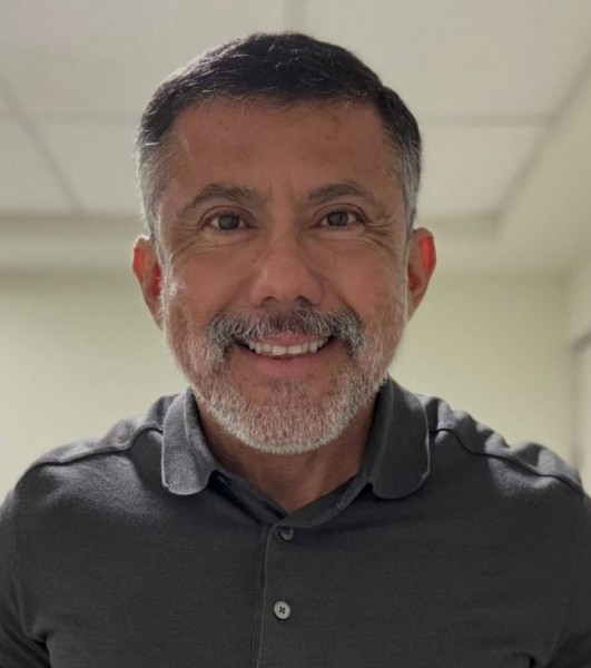 Daniel Florin, 56, Rada