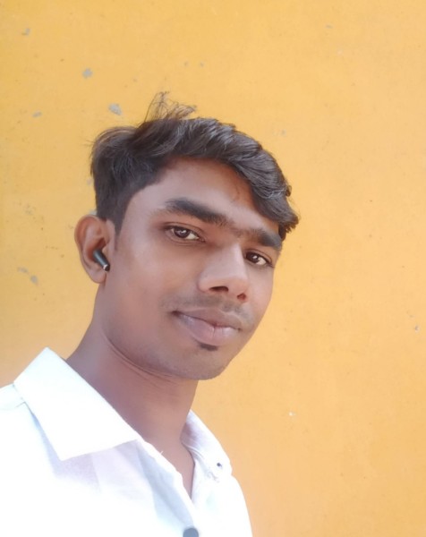 Samrat, 28, Chteauguay