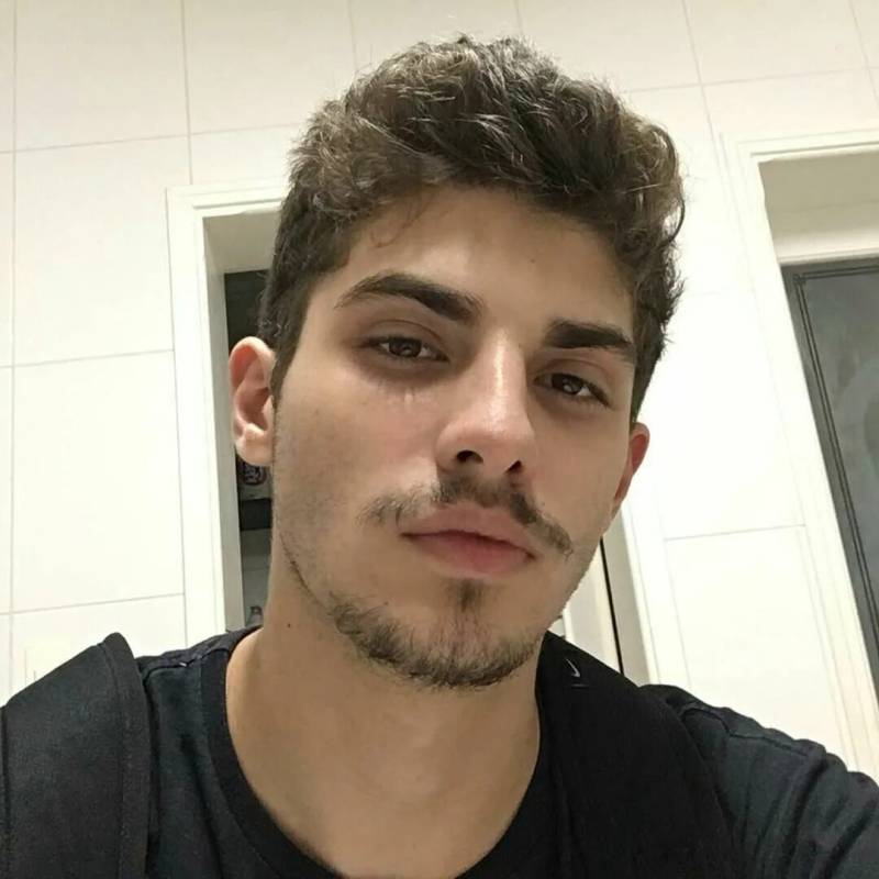 Memo, 31, Canguu