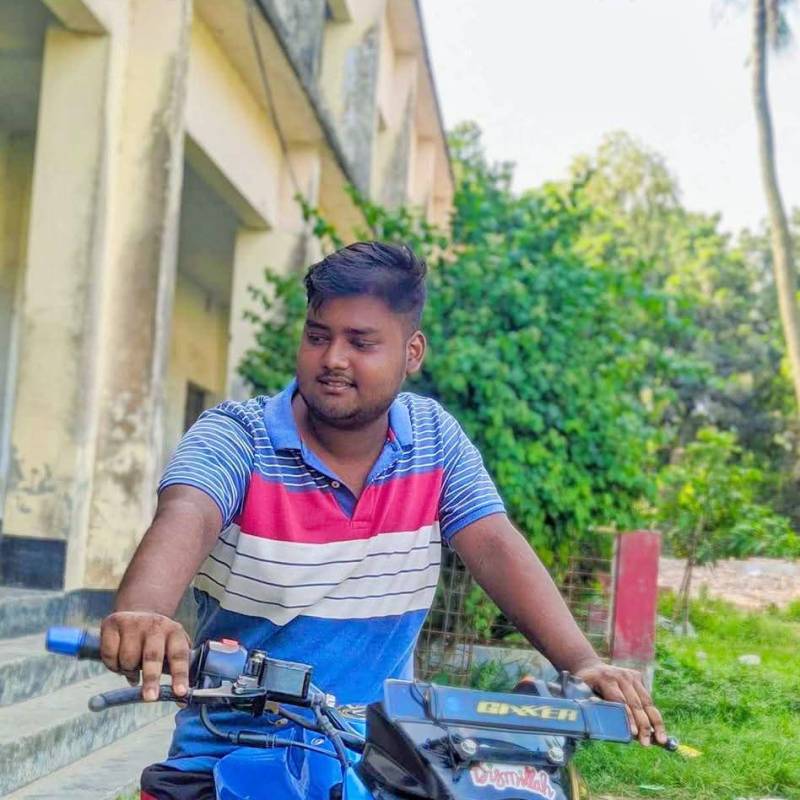 Tushir, 21, Bittou