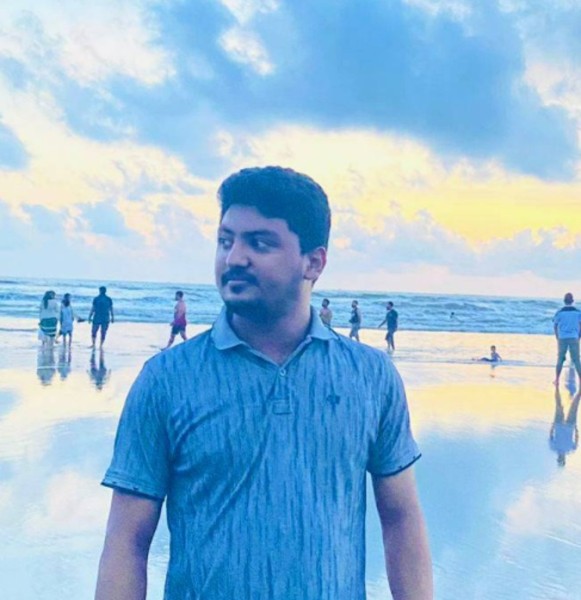 MH Prince, 32, Romny