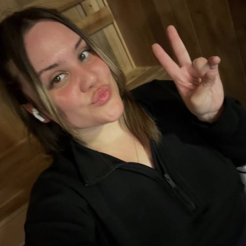 Ophelia, 42, Margilon