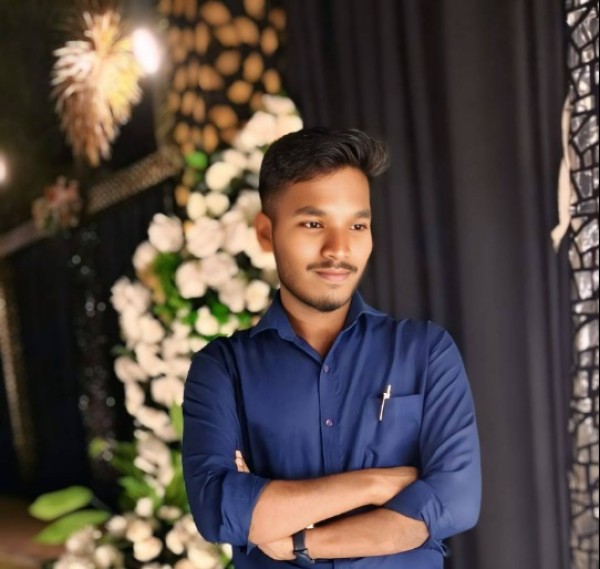 Rocky, 18, Maruthard