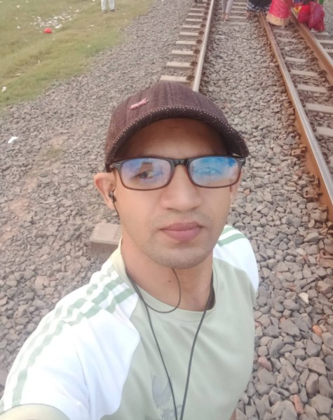 tanvir, 34, Aurisina
