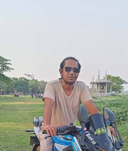 Washim96, 35, Giannits