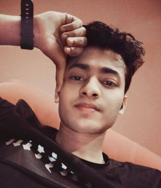 Ataur Rahman, 27, Sitges