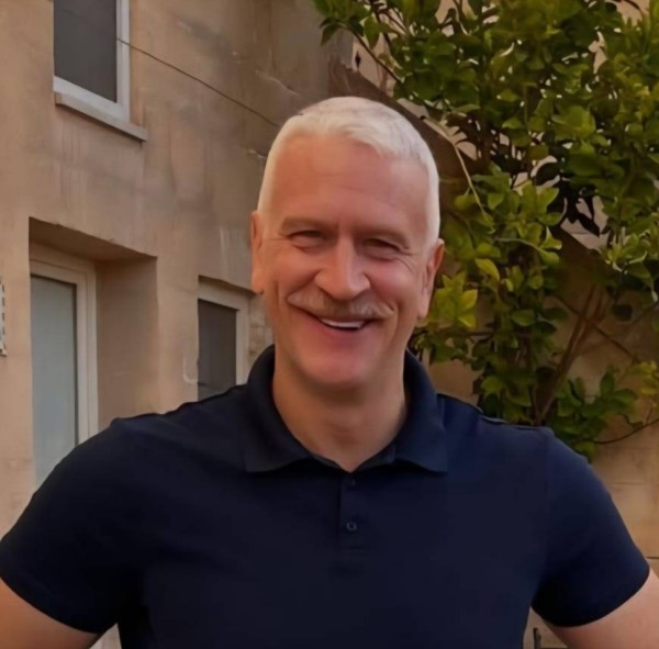 Carl, 65, Kajha