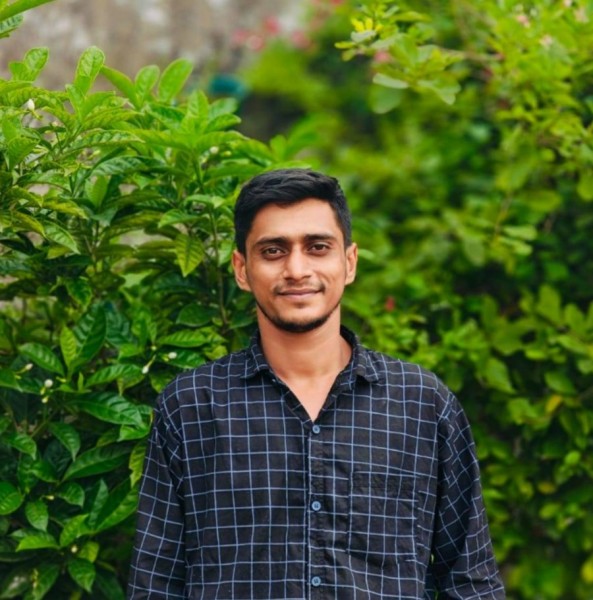 Alamin Ahmed, 28, Suar