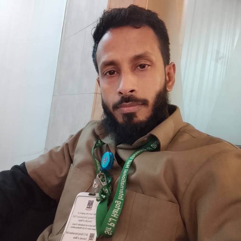 Aushikur, 36, Taizz