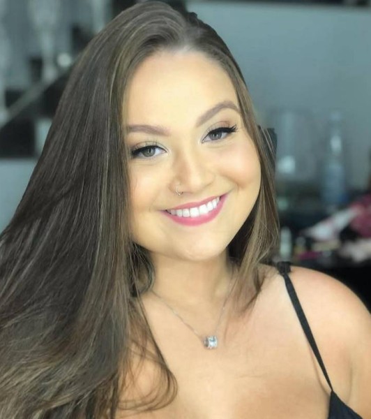 Theresa, 38, Hasron