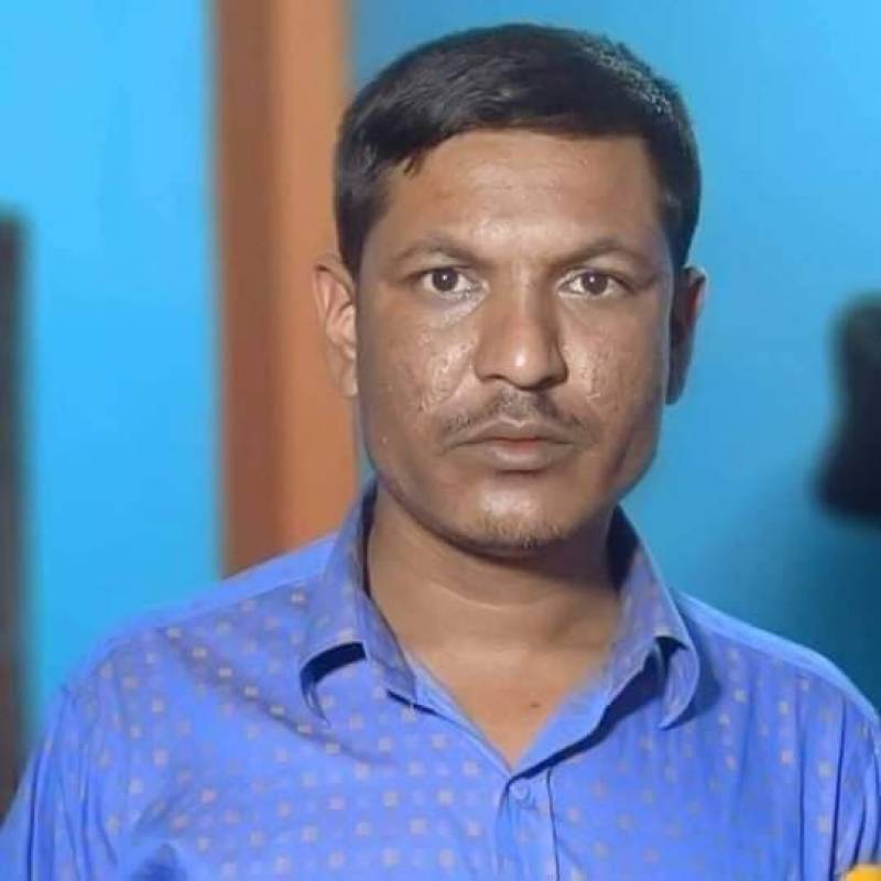 Arshad Uddin, 38, Pallazzolo Sulloglio