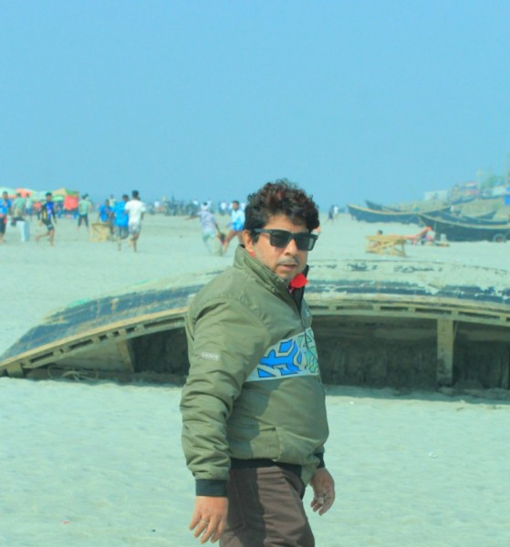 Saikat, 35, Chlisgaon