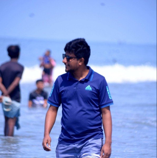 Arif khan, 32, Buckingham