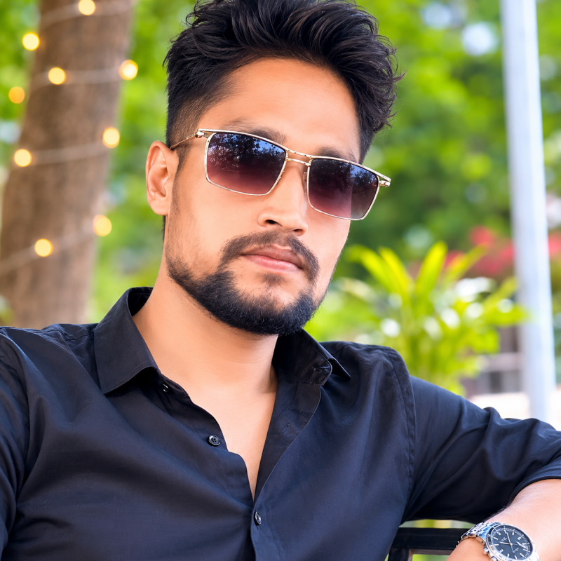 Yasin 420, 32, Sanson