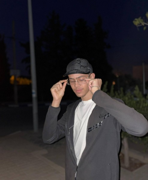 Med, 19, Somerton