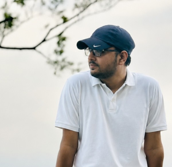 Parvas, 33, Ambohijanaka