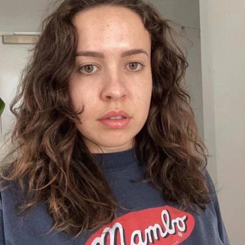 Olivia, 21, Adamstown