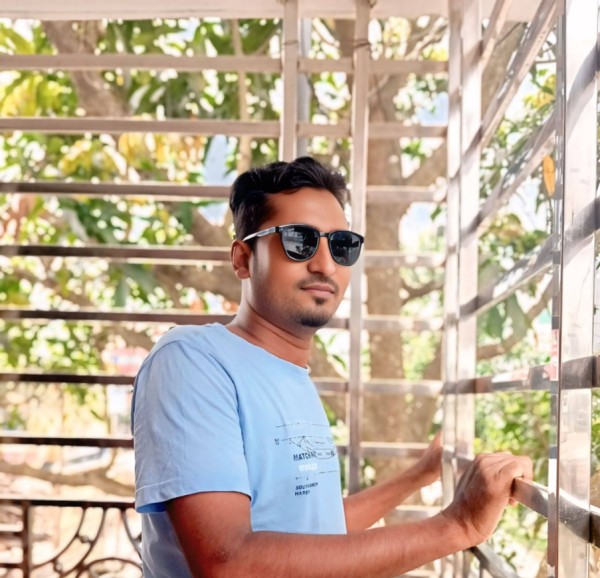 Shovo, 31, Centerton