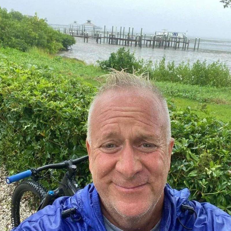 Michael, 51, Calvillo