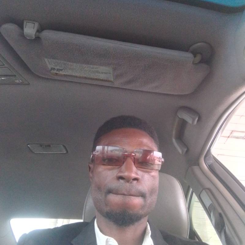 Kelvino, 30, Saugus