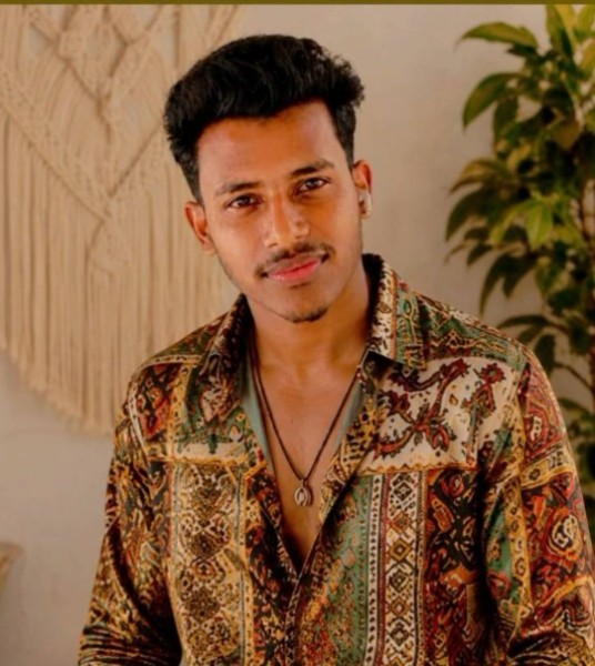tiz raj, 24, Evato