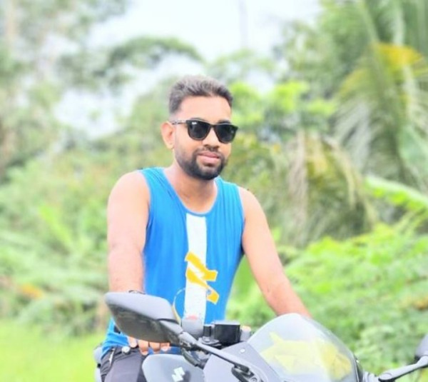 Ador, 31, Gesuba