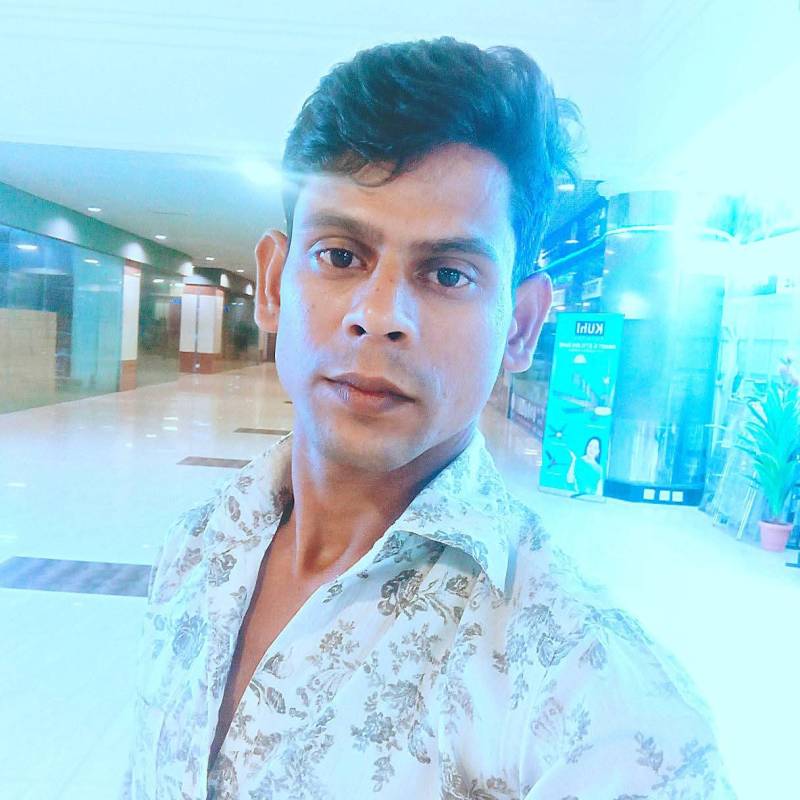 Shofik, 28, Carignan