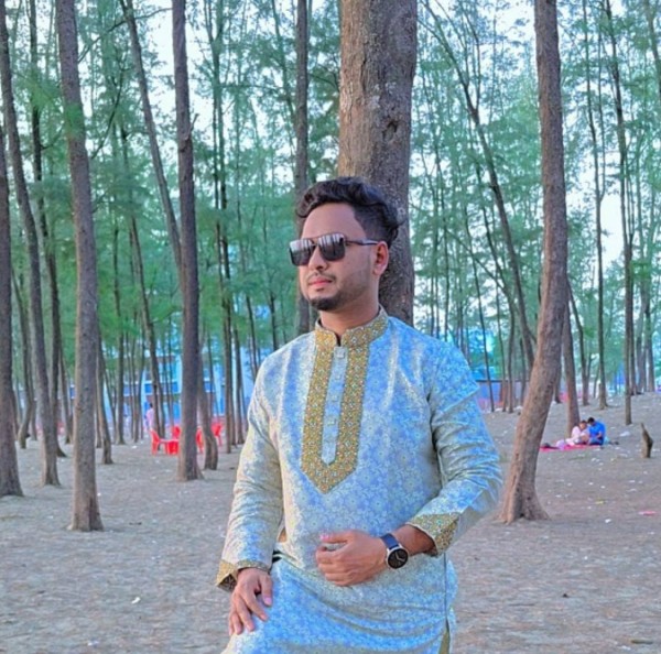 Arif Ahamed, 32, Katowice