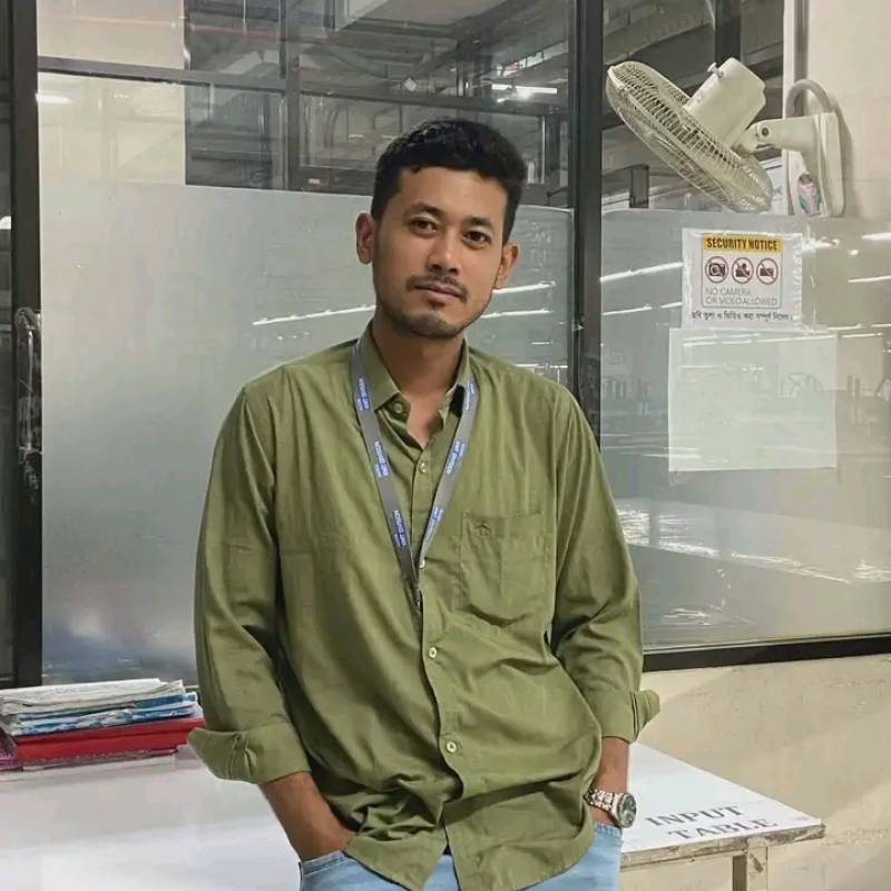 Tanoy, 32, Navalcarnero