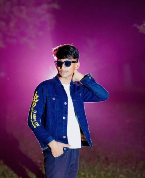 ADI, 18, Don Benito
