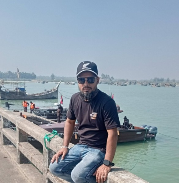 Alamgir Hossain, 31, Middlesbrough