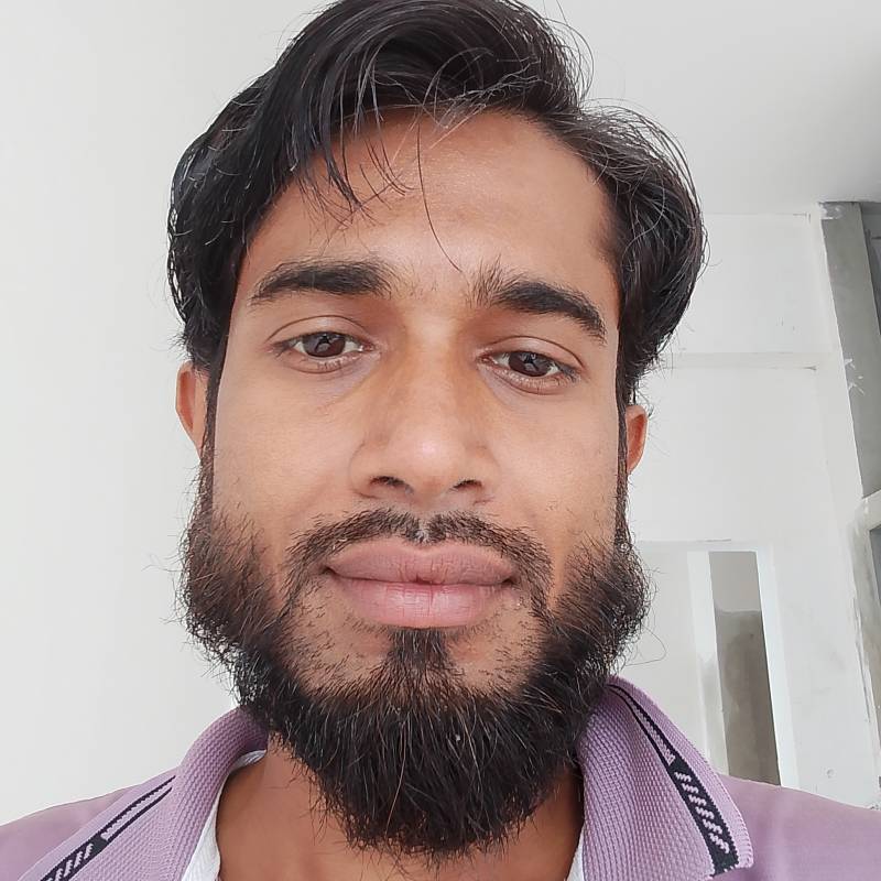 Rased, 33, Alkhanyurt