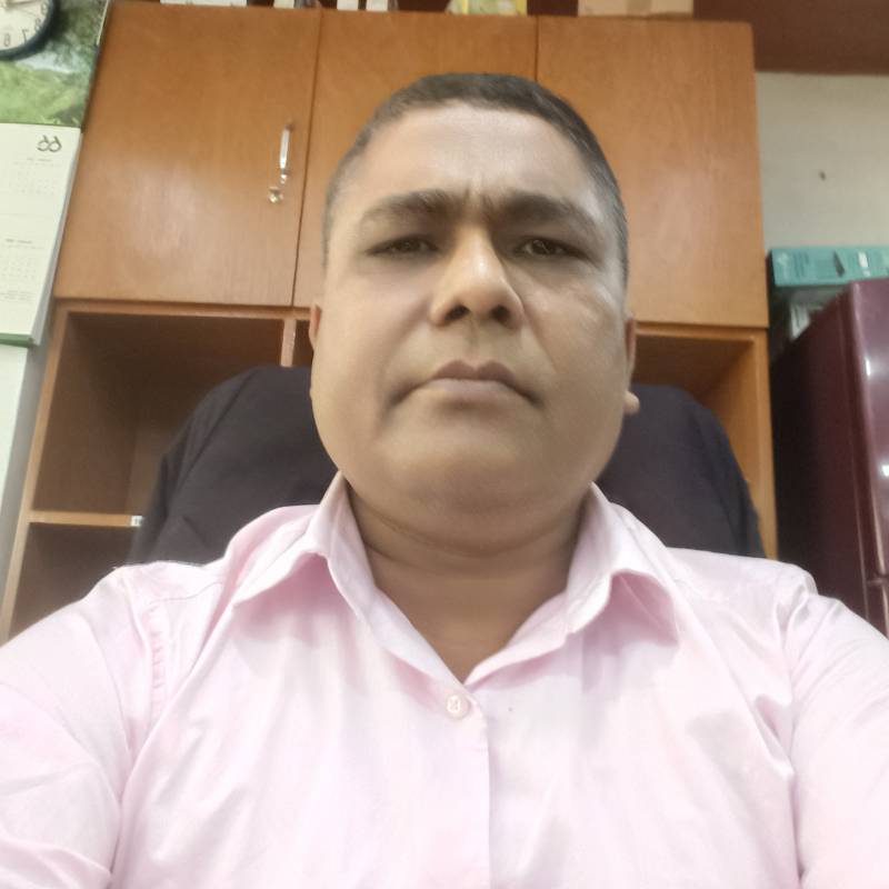 Mamun, 41, Ashtead