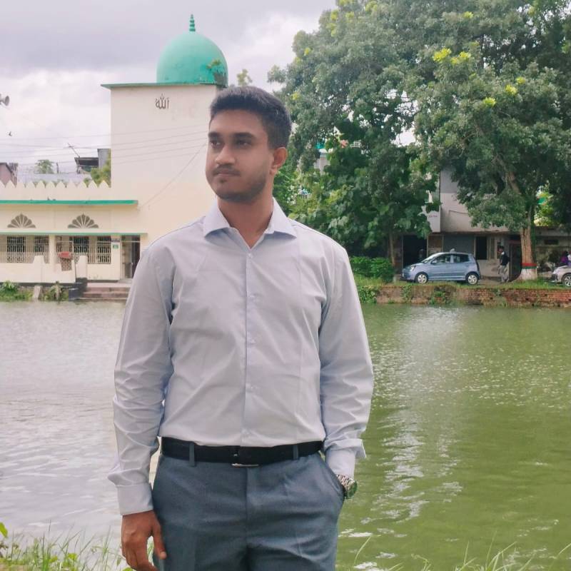 Hasan, 27, Hi