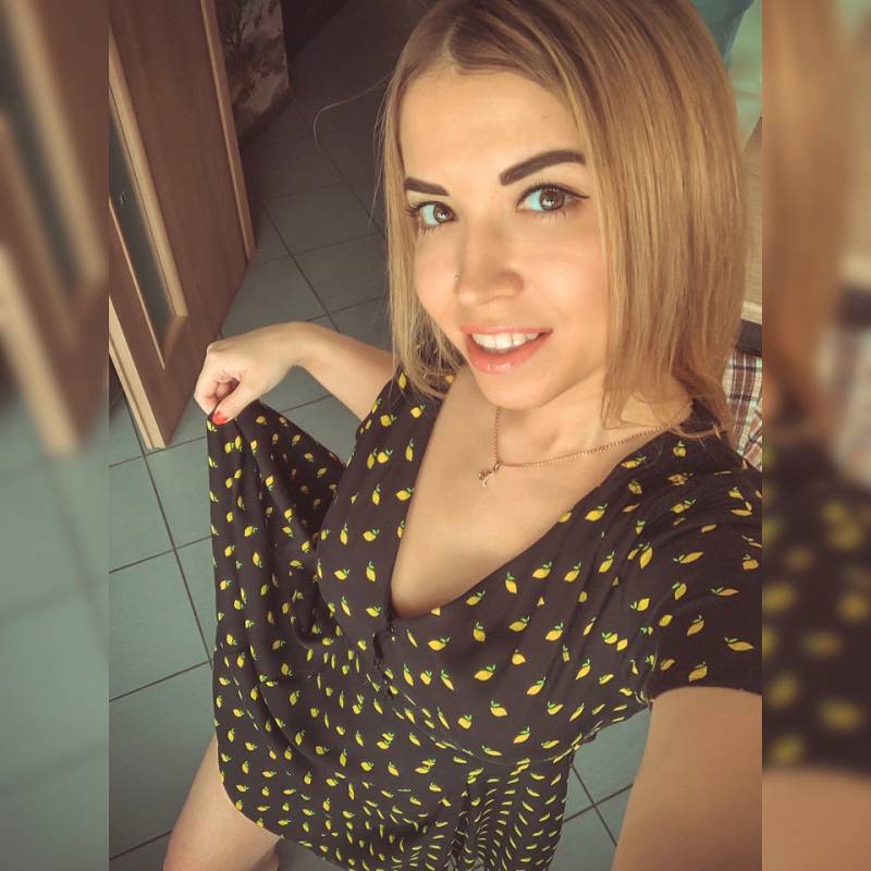 https://wedatefree.com dating AnnaOleaff in Ukraine