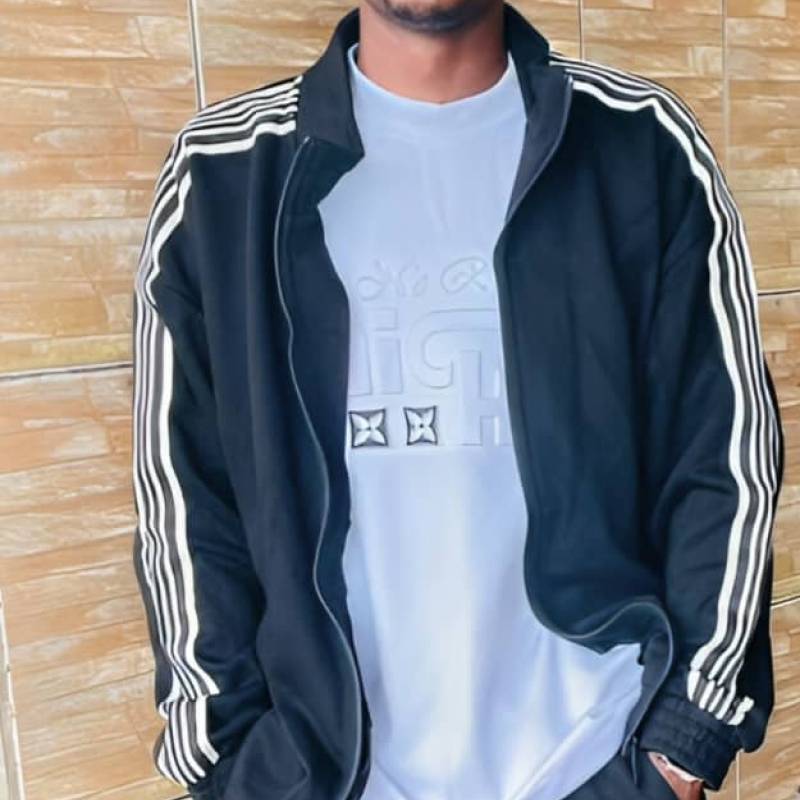 https://wedatefree.com dating Andy650 in Malta