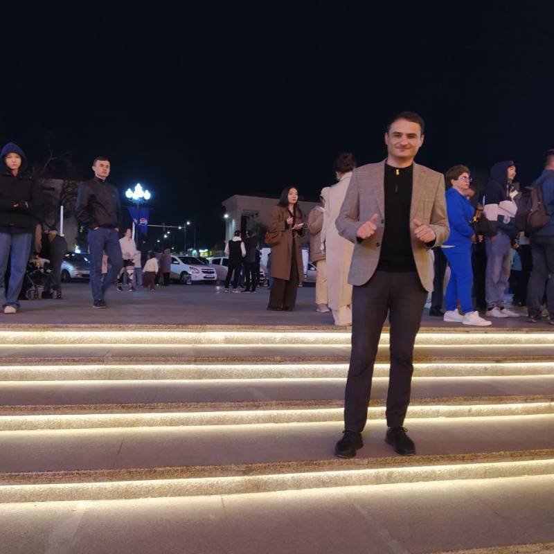 Dostonbek Mirz