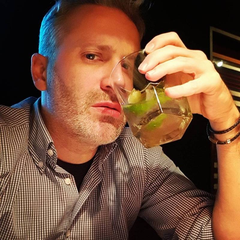 PeterBenjamin42087 dating