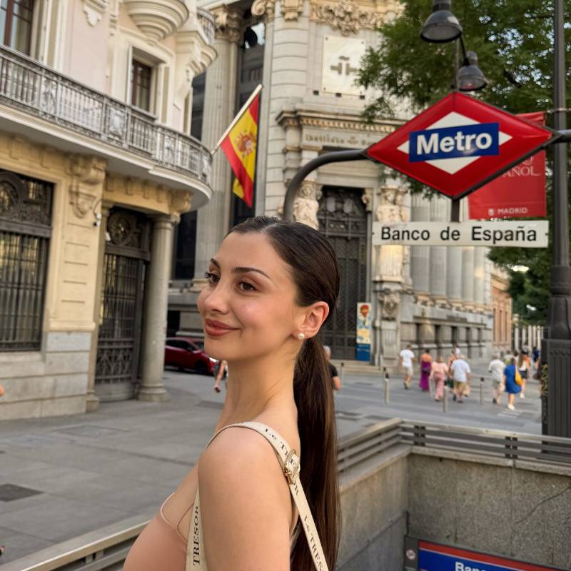 Victoria60625 dating