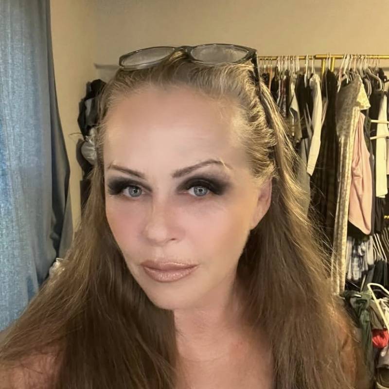 Serena45875 dating