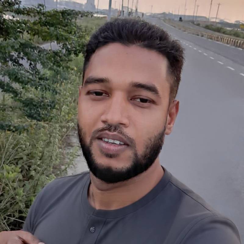 MrRiaz77319 dating